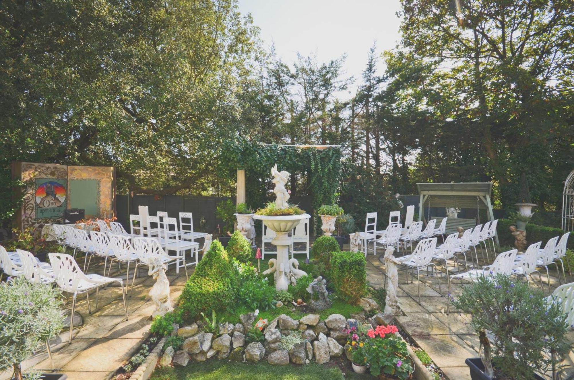 Enchanted Manor Niton Exterior photo
